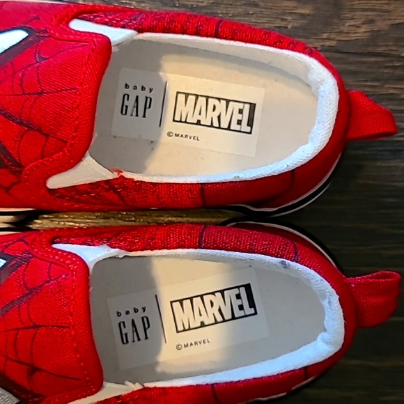 Marvel Spiderman Toddler Shoes - Picture 2 of 3